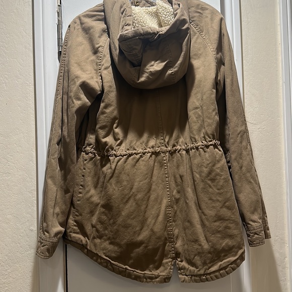 Gently used Collection B New York hooded jacket very good condition 💖 - Picture 4 of 9